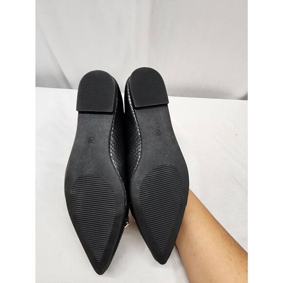 Women's Size 8.5 Ballet Flat Shoes Pointed Toe Slip On Snake Skin Embossed Vegan - Picture 7 of 8